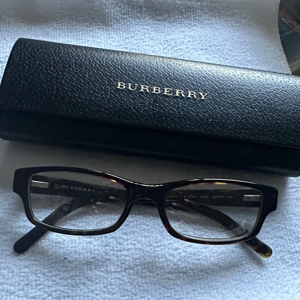 Burberry Kids Tortoiseshell Brown and Black Sunglasses with Logo Case